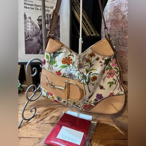 Gucci Flora Hasler Horsebit Hobo - Picture 2 of 7